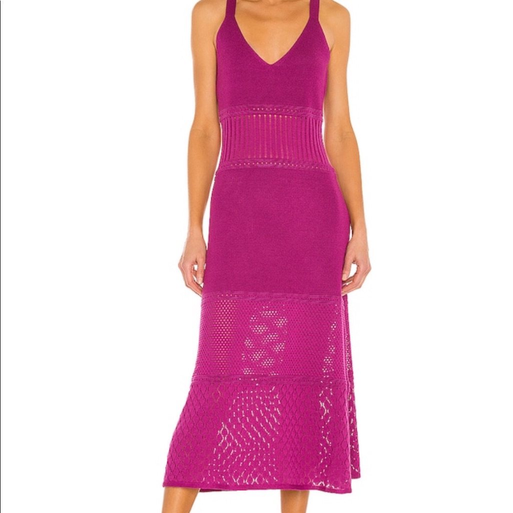 This Dress Is Absolutely Gorgeous, Elegant And Fun.